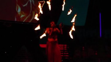 ateş gösterisi