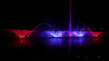Müzik çeşmesi