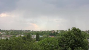gün içinde fırtına