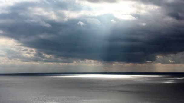 Wolken über dem Meer — Stockvideo