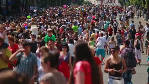 Multitud de personas — Vídeo de stock