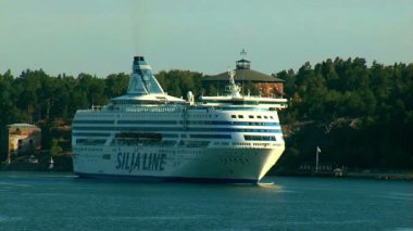 büyük yolcu gemisi