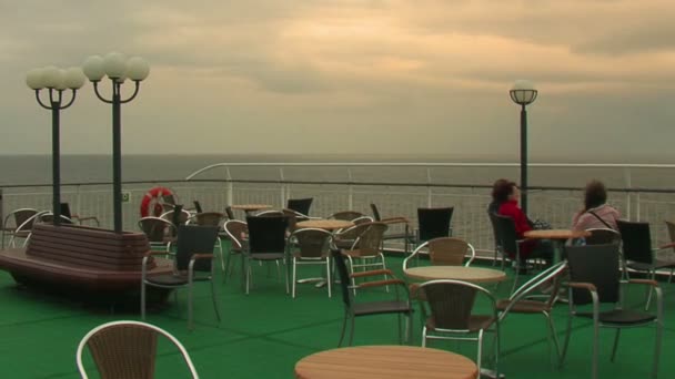 Tourists on  cruise-ship — Stock Video