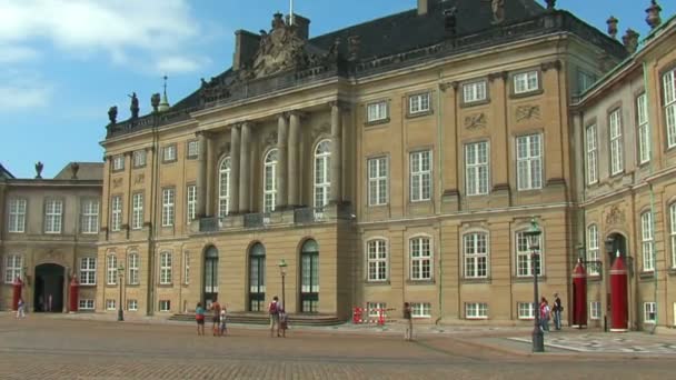 Amalienborg Kalesi — Stok video