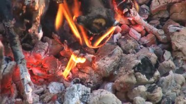 Kamp ateşi
