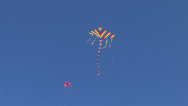 cerf-volant volant dans le ciel