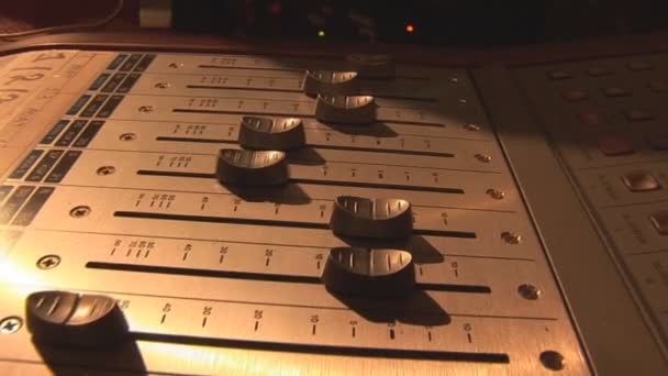 Automatic move the sliders mixing console — Stock Video