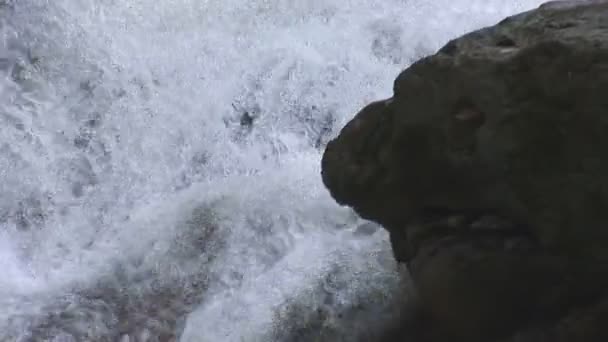 Cachoeiras — Vídeo de Stock
