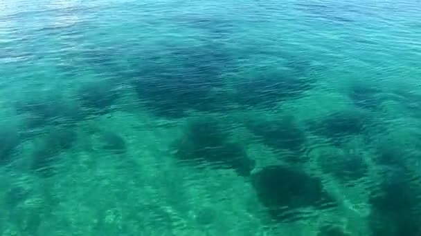 Блакитні води Егейського моря — стокове відео