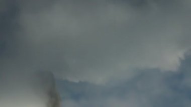 Kazan tüpünden gelen bol duman