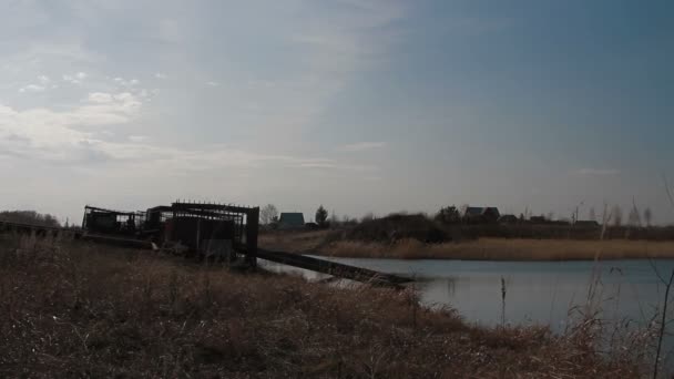 Pumping station on the shore — Stock Video