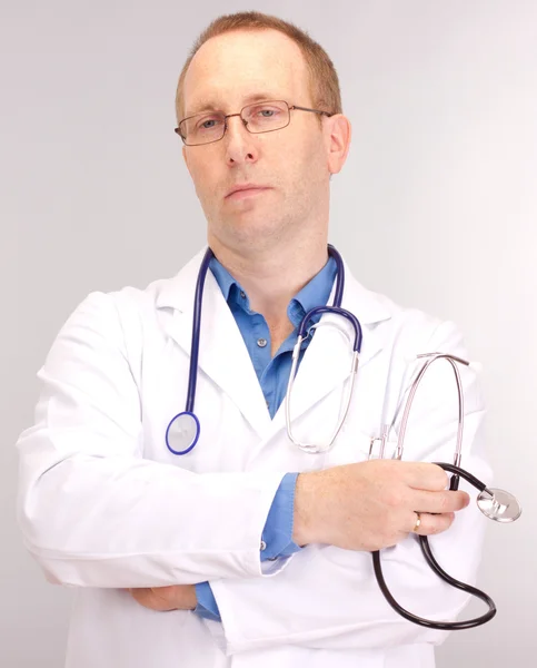 Médecin avec stéthoscope — Photo