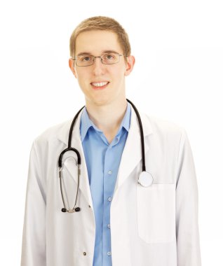 gülümseyen genç bir tıp doktoru