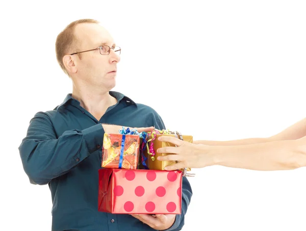 A person takes a gift from a business person — Stock Photo, Image