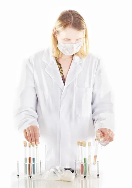 Person som arbetar i farmaceutiska laboratorium — Stockfoto