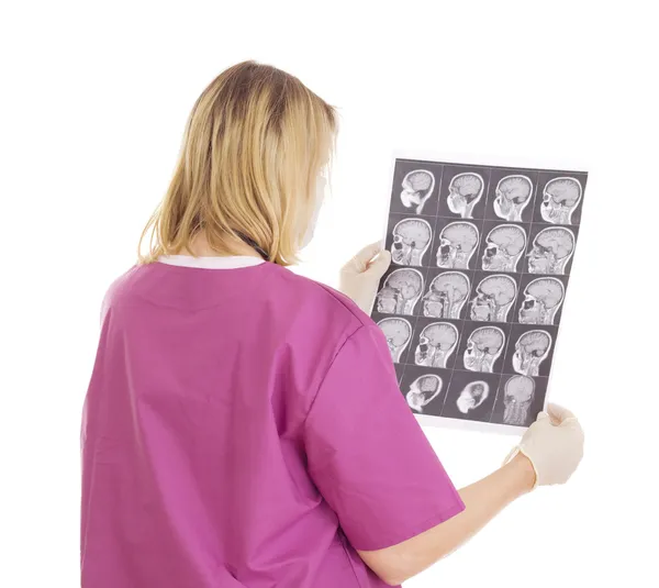 Medico con radiografia — Foto Stock