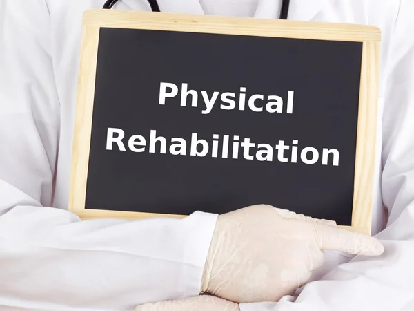 Doctor shows information: physical rehabilitation — Stock Photo, Image