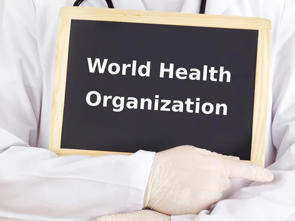 Médico muestra información: organización mundial de la salud —  Fotos de Stock