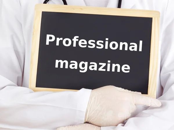 Doctor shows information: professional magazine — Stock Photo, Image