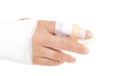 enfeksiyonu önlemek ve şifa geliştirmek için eli sargılı