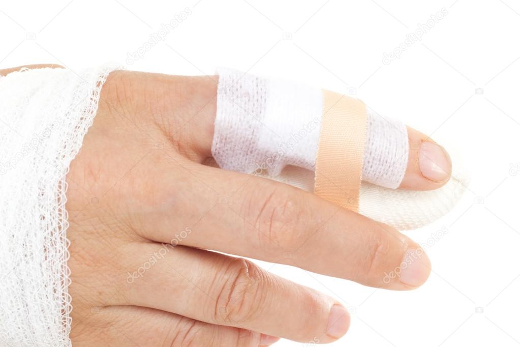 Caucasian person cut the finger