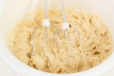 karışık hamur kase pişirme için hazır