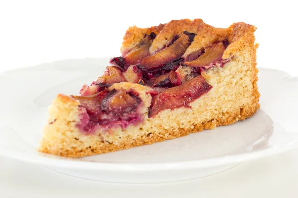 Heerlijke segment van zwetschgenkuchen — Stockfoto