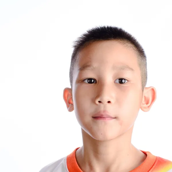 Studioporträt eines jungen asiatischen Jungen — Stockfoto