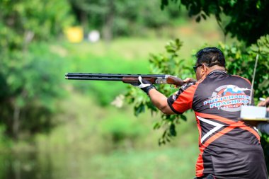 Hua hin, Tayland-15 Kasım: tanımlanamayan sporcu konsantresi