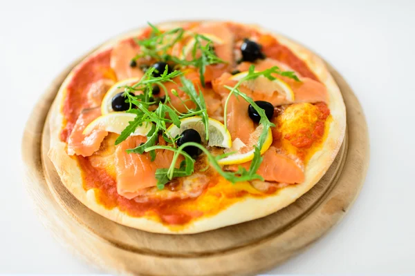 Salmon slice pizza — Stock Photo, Image