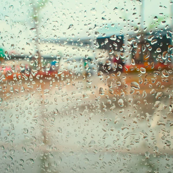 Окна капли дождя — стоковое фото