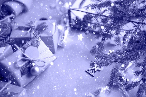 Empaque Regalo Para Navidad Año Nuevo Materiales Ecológicos Papel Kraft — Foto de Stock