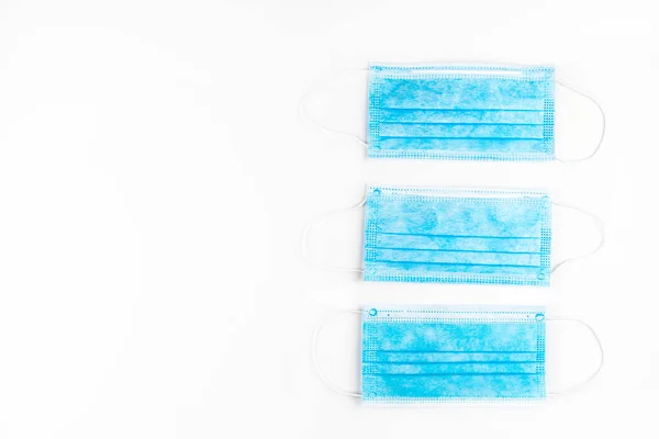 Trois Masques Chirurgicaux Bleus Pour Une Protection Individuelle Contre Virus — Photo