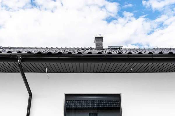 Modern Graphite Roof Lining Attached Trusses Visible Cables Holes Led — Stock Photo, Image