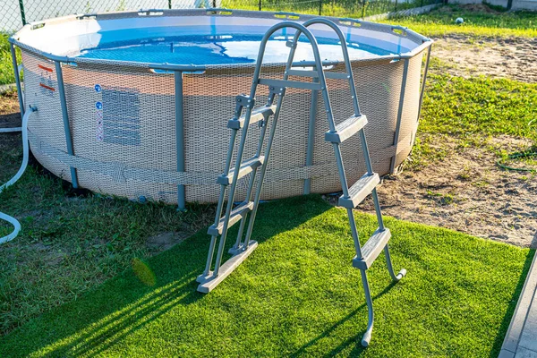 Large Expansion Pool Diameter Meters Set Backyard Next House — Zdjęcie stockowe