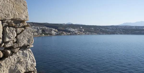 Vista de la ciudad de Rethymno desde la fortaleza de Fortezz — Foto de Stock