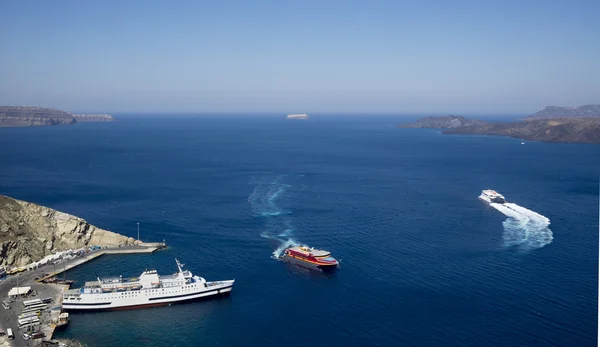 Porto na caldeira de Santorini — Fotografia de Stock