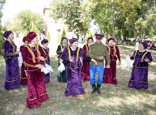 Starocherkasskaya, Ρωσία-Αυγούστου 25 - Κοζάκος χορωδία τραγουδά Αυγούστου — Φωτογραφία Αρχείου