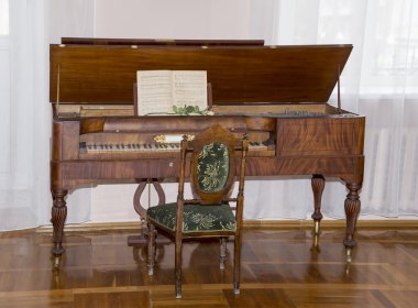 Tafelklavier 