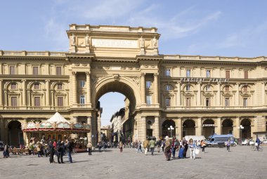 turist turistik yerleri ziyaret piazza san giovanni ve del 
