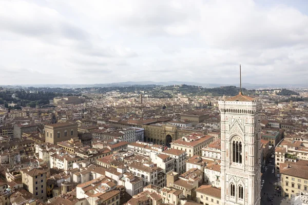 Uitzicht over florence met de duomo — Stockfoto