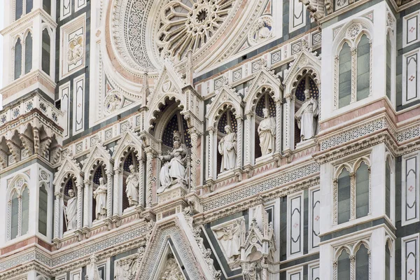 Pohled na katedrálu duomo. Florencie — Stock fotografie