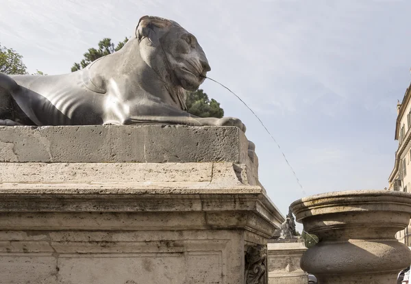 Egyptische Leeuwen aan de voet van de trap-cordonata. Rome — Stockfoto