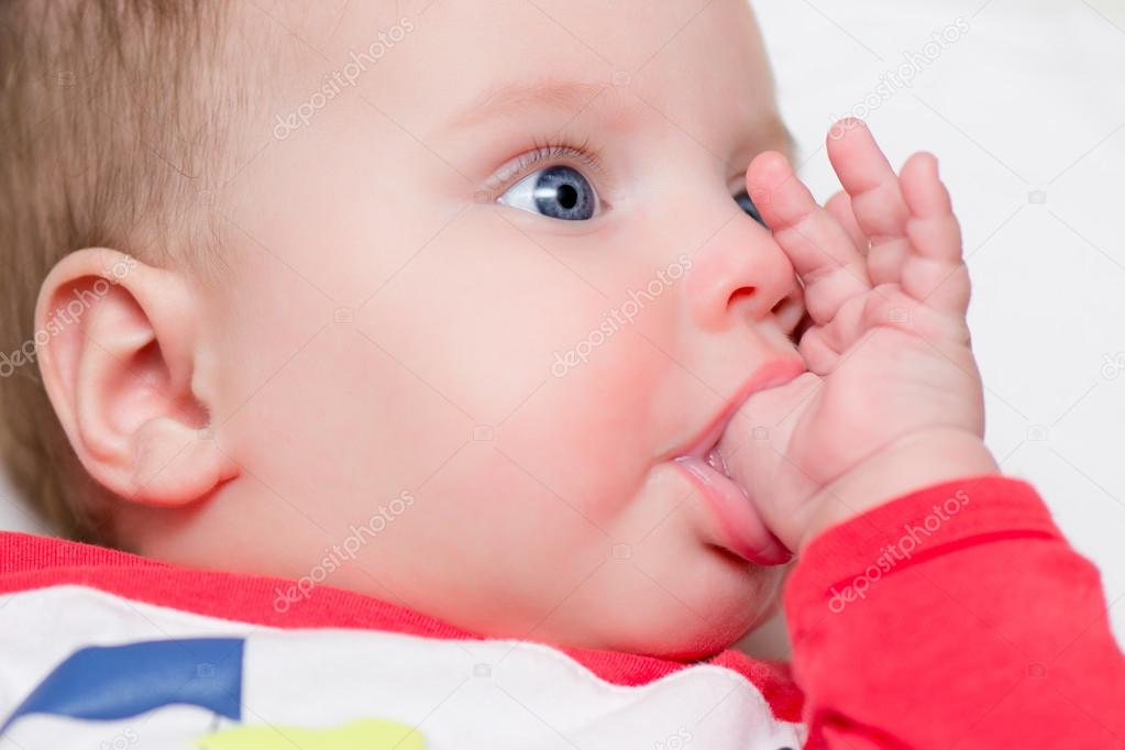 Baby sucking thumb