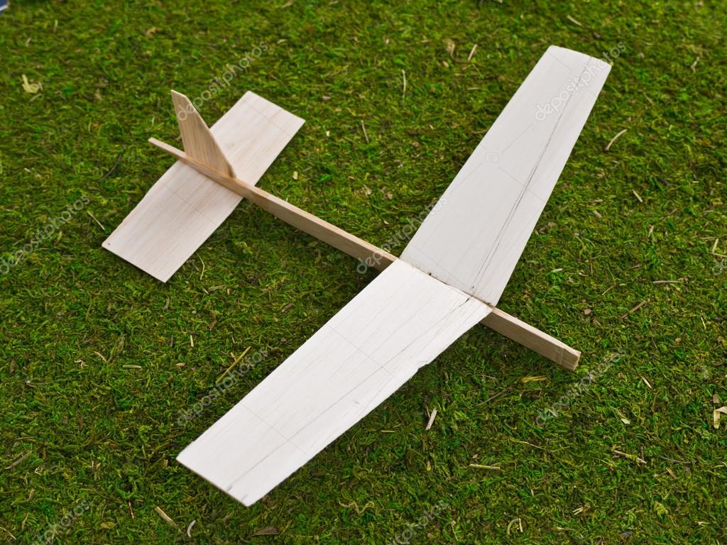 balsa wood toy airplane