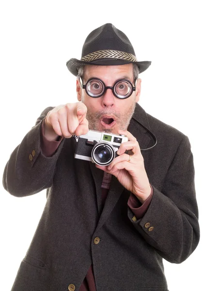 Hombre gracioso tomando una fotografía — Foto de Stock