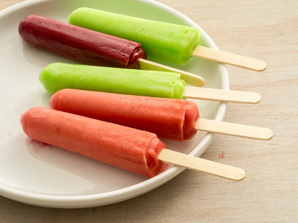 Colorful frozen ice pops — Stock Photo, Image