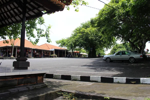 Empty Parking Park Uluwatu Temple Complex Bali Pandemic Taken January — Stock Photo, Image