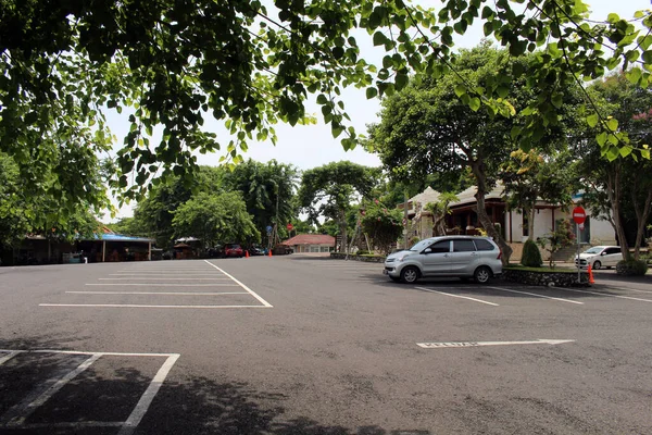 Lege Parkeerplaats Kraampjes Rond Uluwatu Van Bali Tijdens Pandemie Genomen — Stockfoto