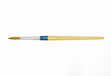 Beyaz arkaplanda boya fırçası